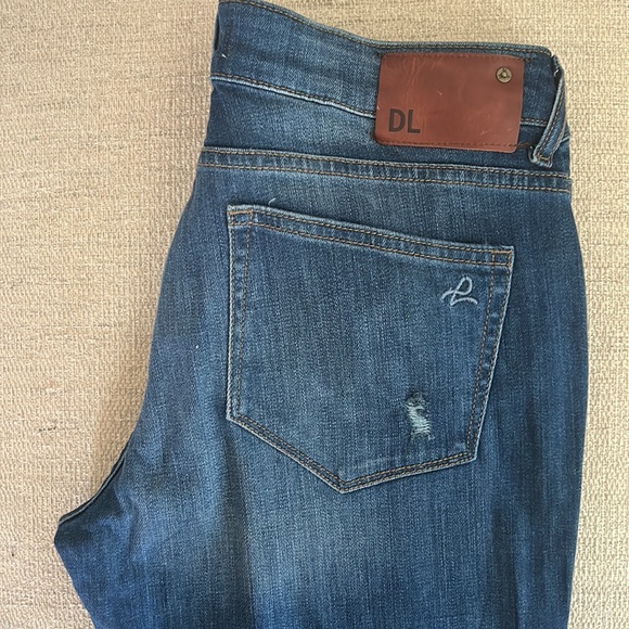 DL Smart Denim Azalea Relaxed Skinny Jeans - Picture 2 of 4